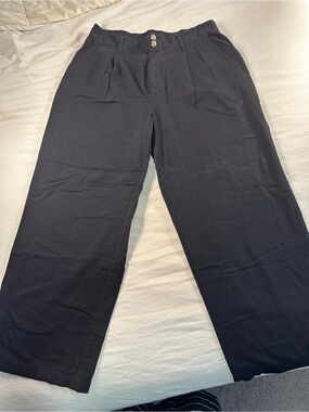 LC Lauren Conrad Black Wide-Leg Women's Pants